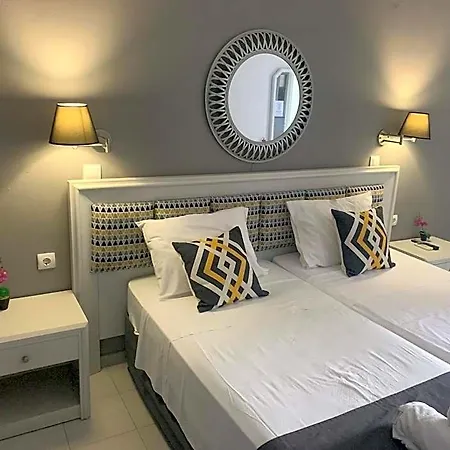 Alkyonides Boutique 3* קרמסטי