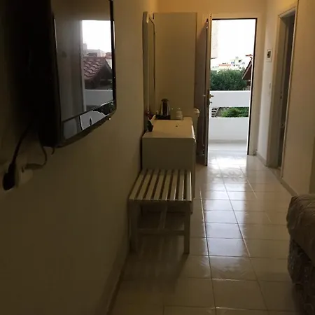 Alkyonides Boutique קרמסטי