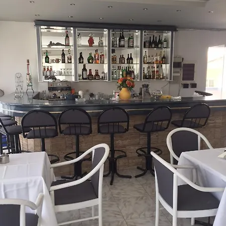 Hotell Alkyonides Boutique Kremastí